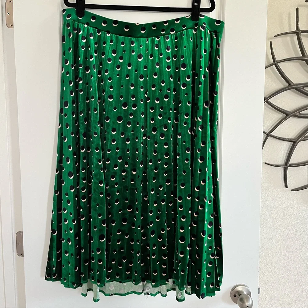 Anthropologie Maeve Plus Size Carly Velvet Pleated Midi Skirt - Picture 2 of 5